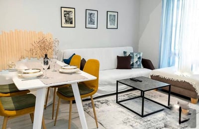 Vermietung einer komfortablen 2-Zimmer-Wohnung, 65 m², Stadtteil Hl. Hl. Konstantin und Helena, Varna, Bulgarien